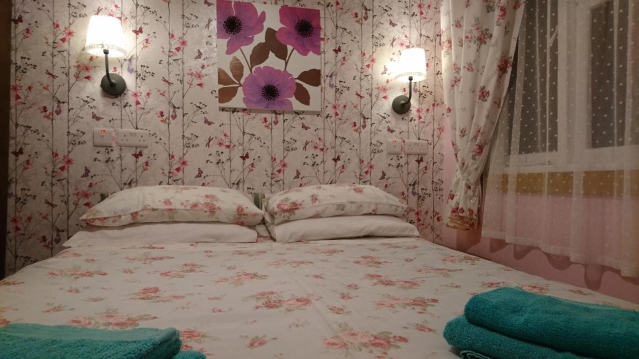Scotland Paradise Relax Accommodation By Shooting Club Kirriemuir Balintore Kültér fotó