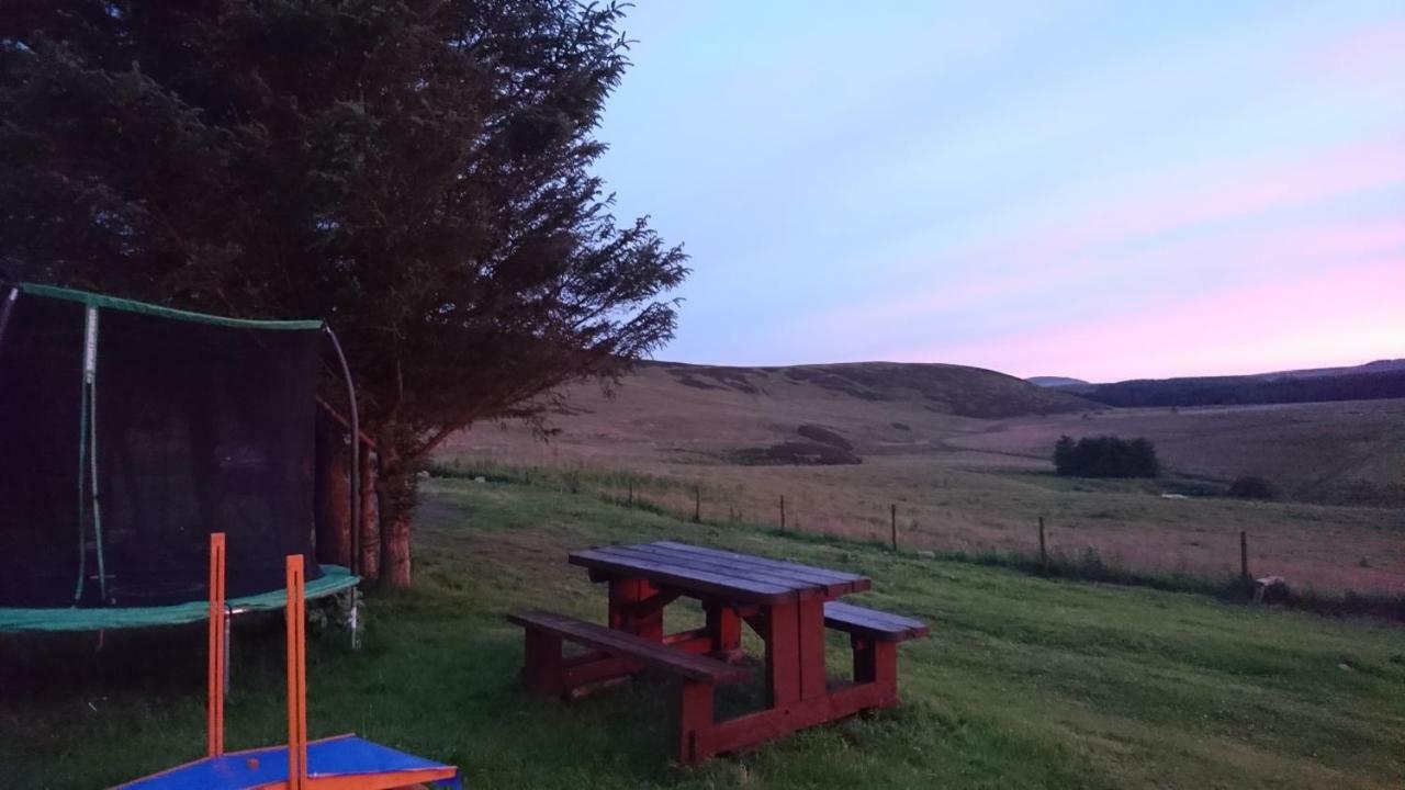 Scotland Paradise Relax Accommodation By Shooting Club Kirriemuir Balintore Kültér fotó