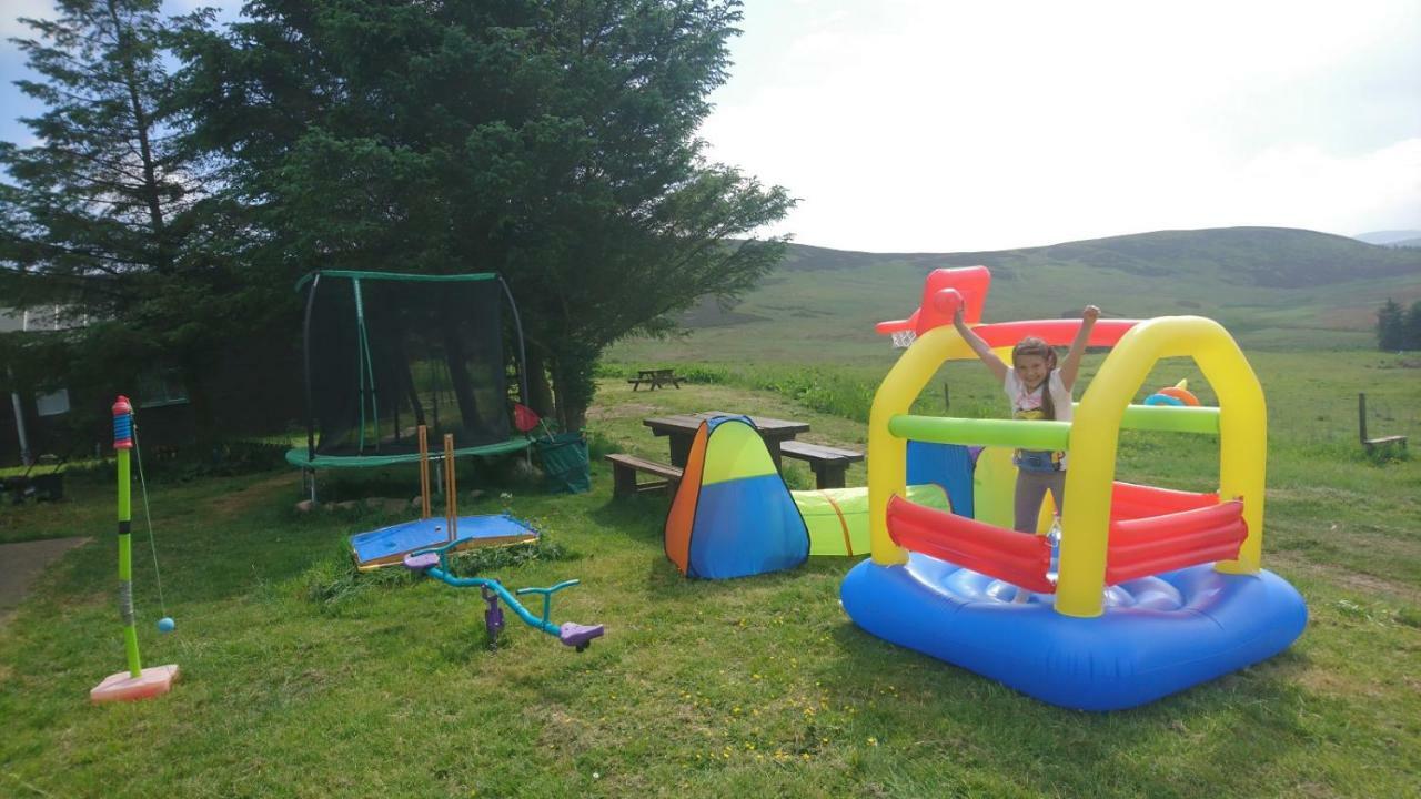 Scotland Paradise Relax Accommodation By Shooting Club Kirriemuir Balintore Kültér fotó